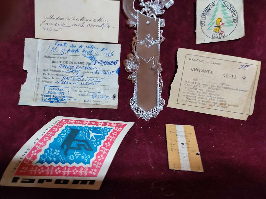 Carnete "comuniste" - mai vechi sau mai noi - LOT 1