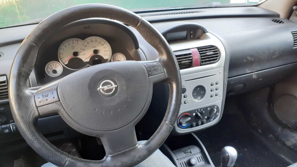 Opel Corsa C 2003 1.2  benzina. Proprietar!