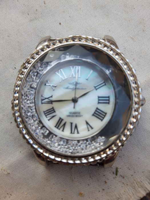 Женский Часы. Mon Grandeur.SWISS.-Rondo.18k. Gold Plated.