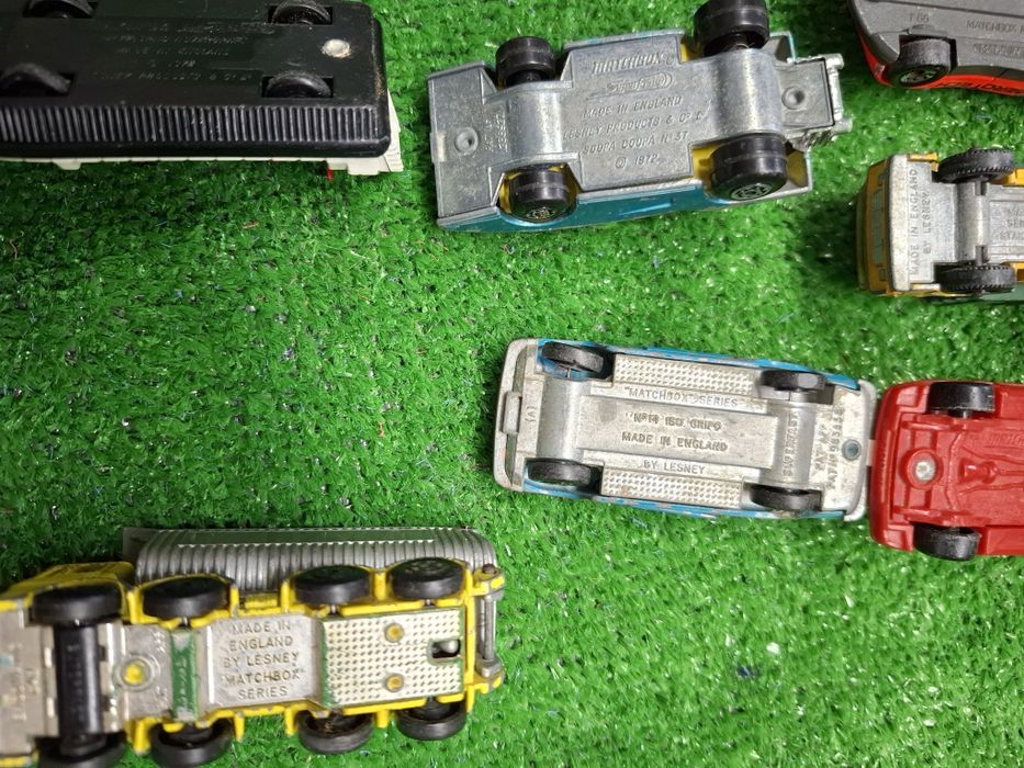 Колички Мачбокс.