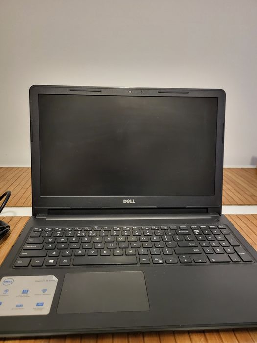 Laptop DELL Inspiron I5 7200U