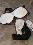 Costum de baie nou