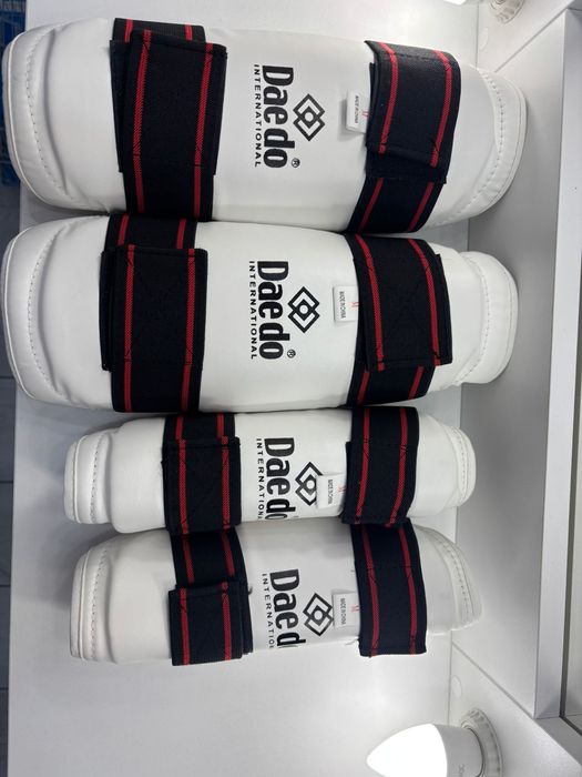 Экипировка для тхэквондо на руки и ноги