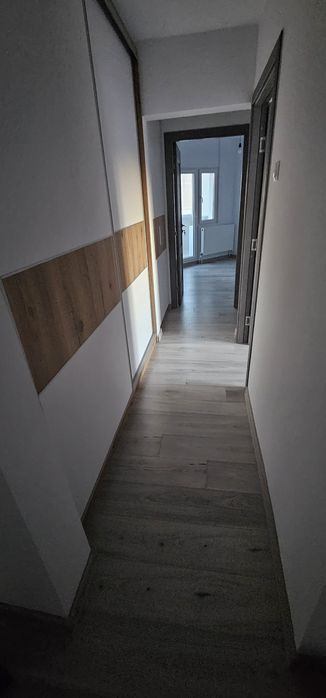 Inchiriez apartament cu 2 camere