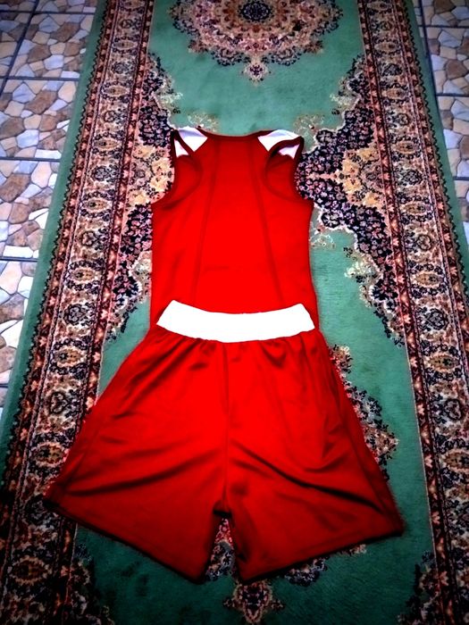 Красный Найк Боксерская форма для 12-13лет