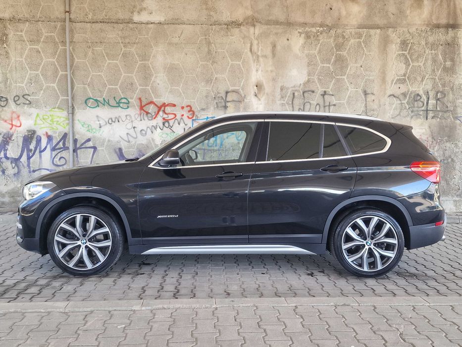 BMW X1 2.0D XDrive Automat 190Cp X-Line,Full Led,Piele,Camera,HUD,Prop