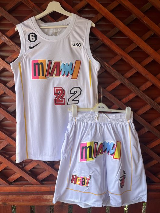 Maiou baschet - Miami Heat - Buttler 22