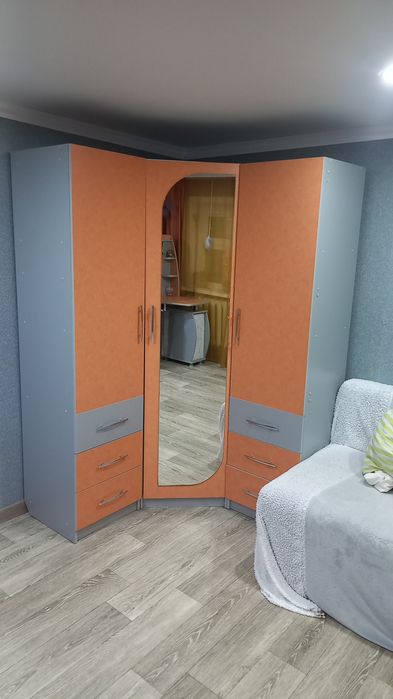 Продам гарнитур в спальню