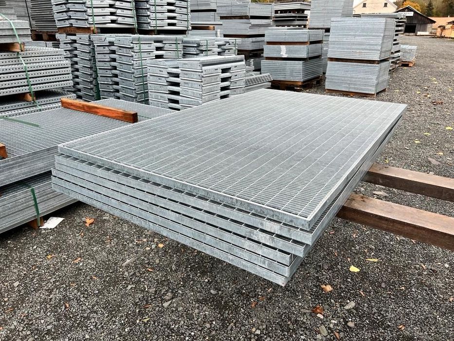 Grătare zincate metalice