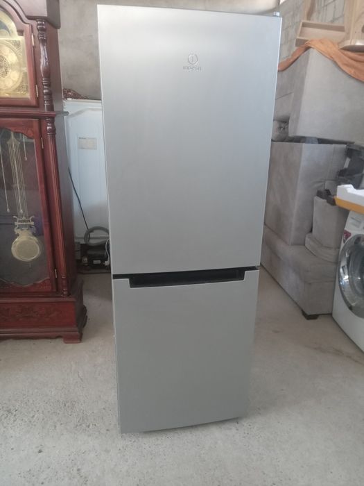 Янгидай Музлатгич лар тез ва арзон сотилади.