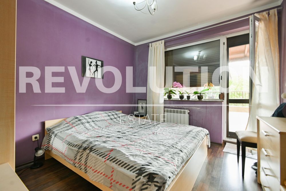 Продава се Тристаен апартамент в София, Младост 4 - 120 кв.м за 2500 €/кв.м - Снимка #5