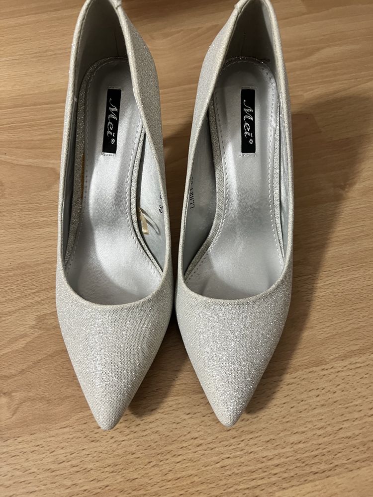 Pantofi noi gliter 39