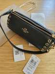 Чанта клъч Coach
