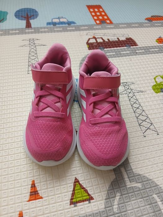 Детски маратонки Adidas 25 и 1/2 и 26 номер