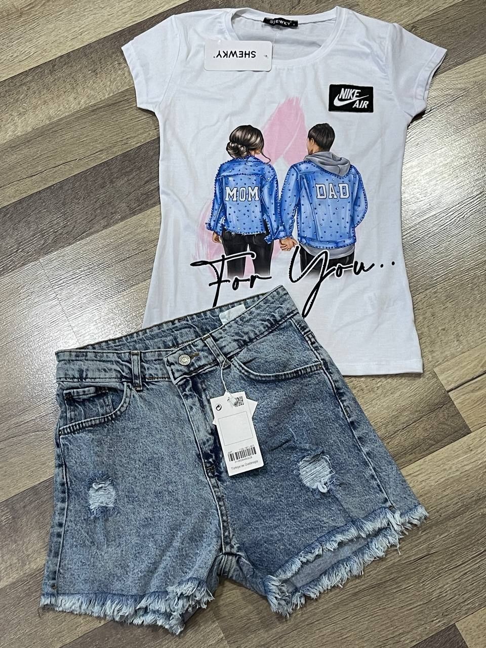 Tricou si pantaloni scurti set