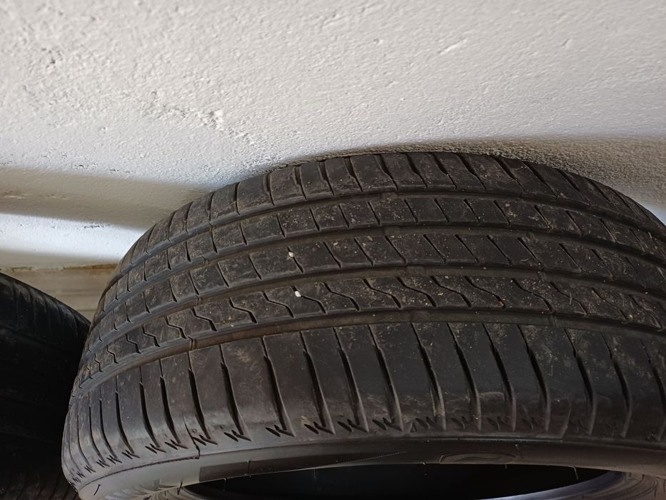 Firestone Roadhawk 215/55R17 — летни гуми