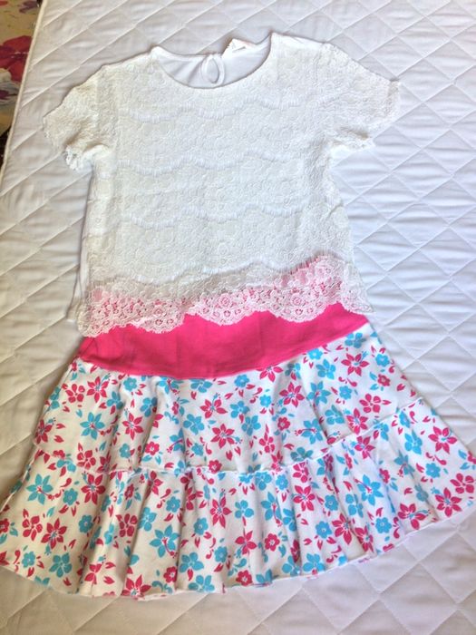 Pantaloni scurți Lot fetițe 6 piese  mărime 140-146 cm