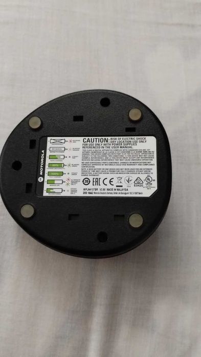 2 statii profesionale Motorola CP040