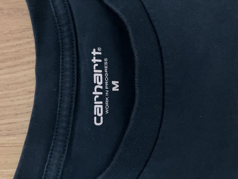 Carhartt WIP тениска със джобче