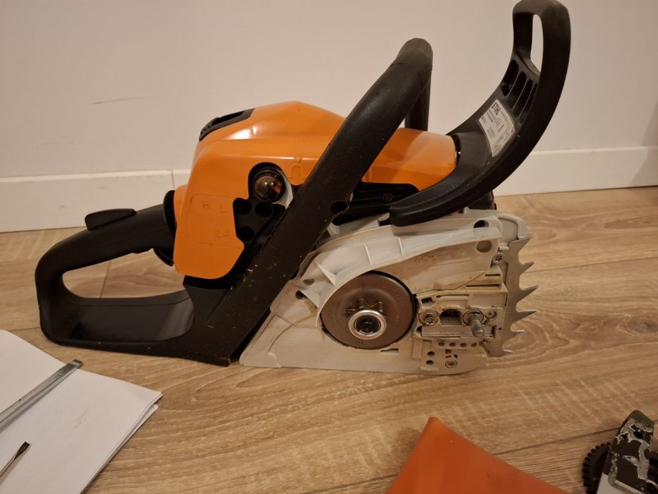 Drujba STIHL MS 211 C-BE