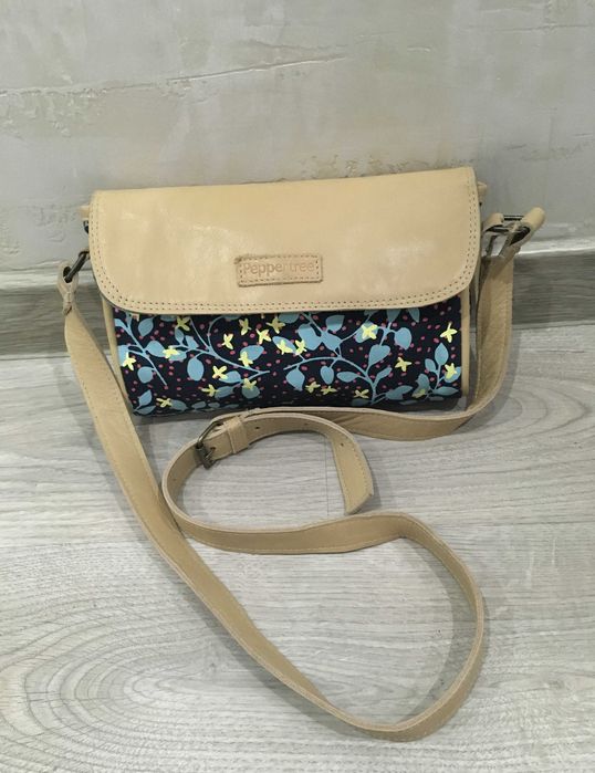 PEPERTREE чанта плат и кожа
