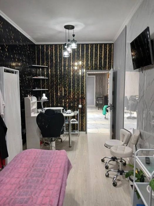 Продается и сдается салон красоты 

Юнусабад 13квартаЛ