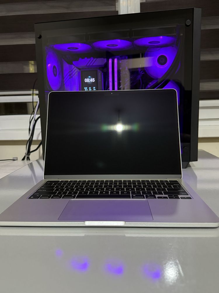 Macbook Air M2 8/256gb идеал
