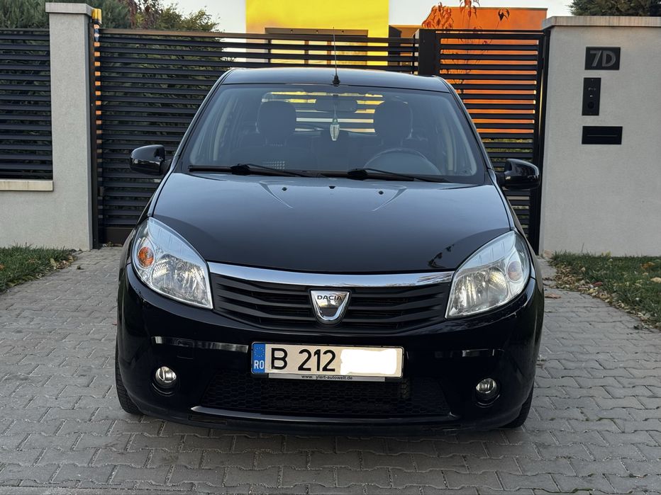 Dacia Sandero 1.2 benzină + GPL Euro 5 2011 192.000 km Primul prop