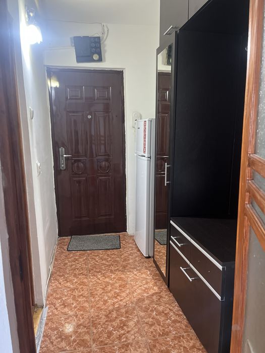 Garsoniera de inchiriat