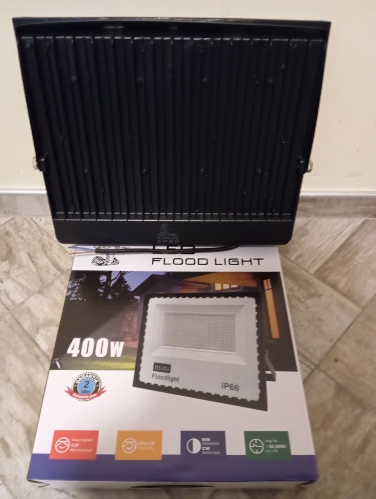 НОВ МОДЕЛ  ел. прожектор COBRA 400W