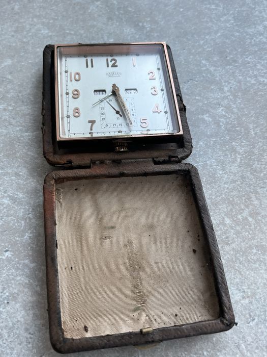 Ceas dd voiaj retro 1940