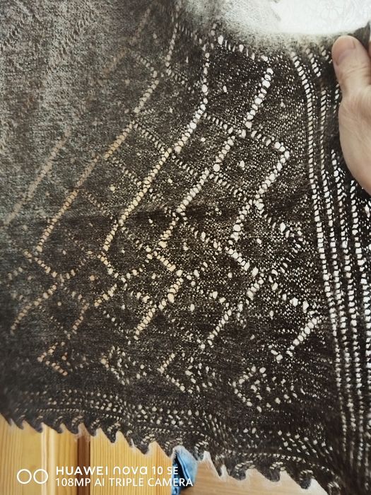 Шаль пуховая, паутинка, косынка