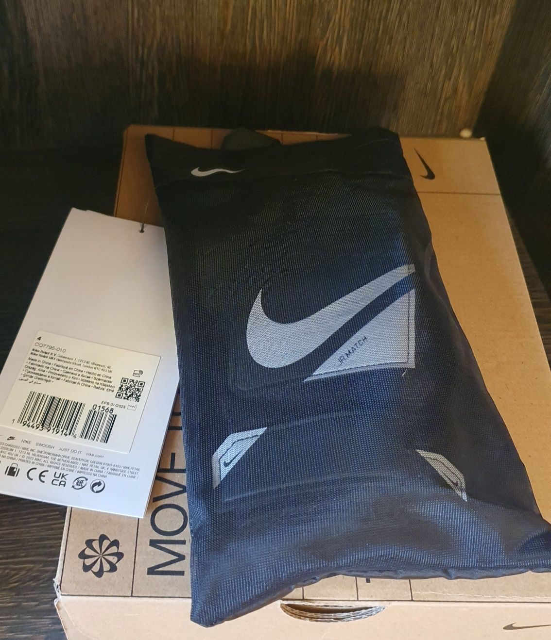 Нови Футболни ръкавици Nike, размер 4