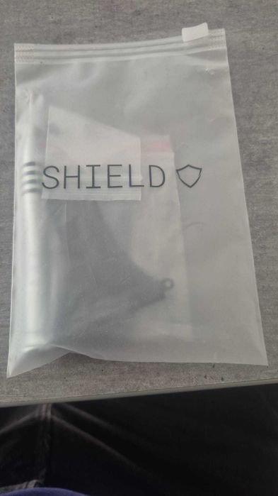 portofel, suport chei, trusa accesorii SHIELD