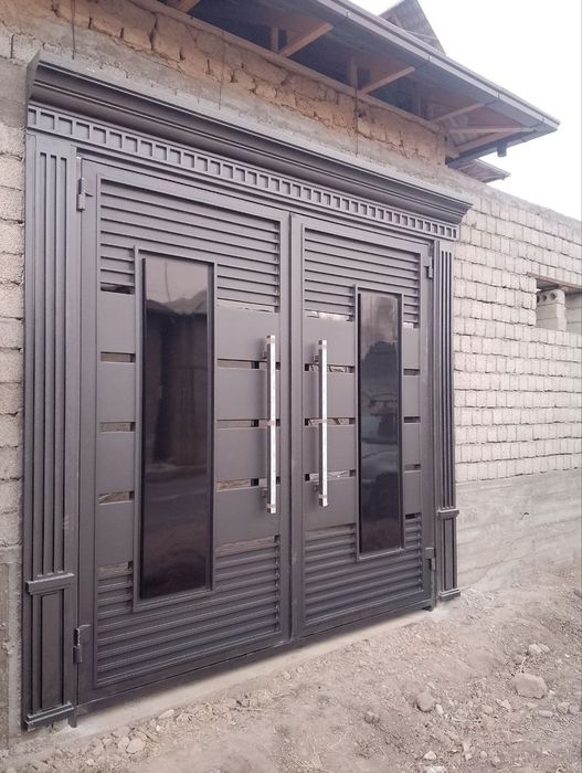 Bizda darvozalarga paqat qalin materal ishlatamiz arzon darvoza yoq...