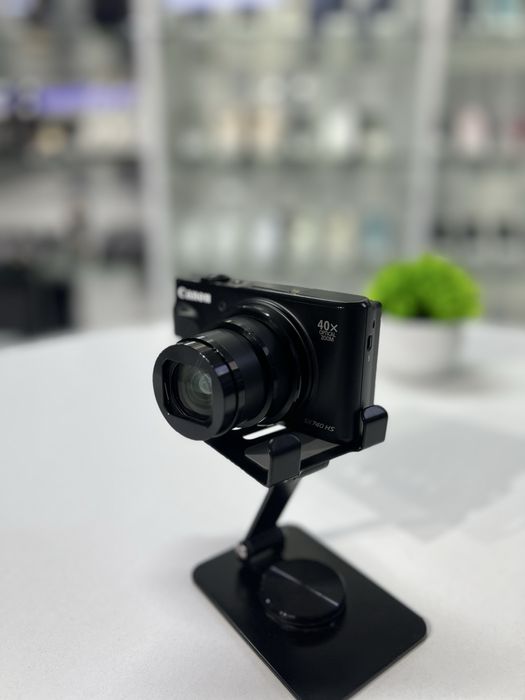 Фотоаппарат Canon SX740