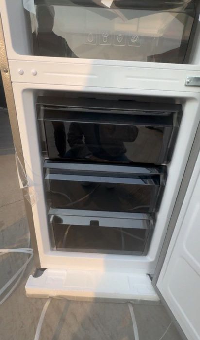 Xolodilnik zifflerdan yengi modell NoFrost dastafka