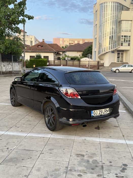 Opel Astra H 1.9 CDTI