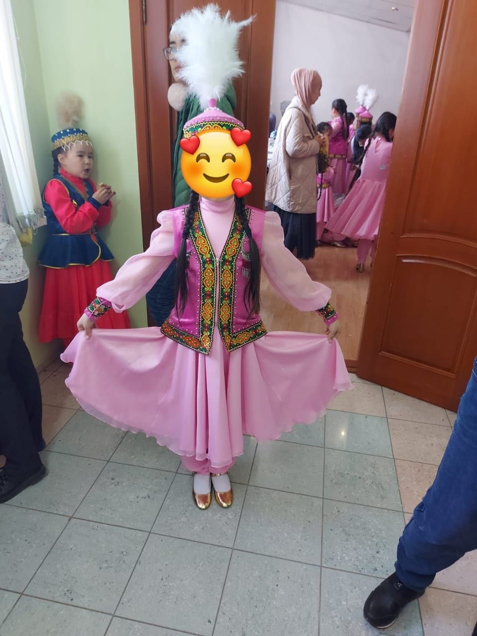 Қазақ көйлегі беріледі