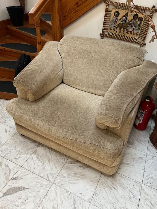 Подарявам 2 дивана и 1 фотьол - холна гарнитура, 3 броя