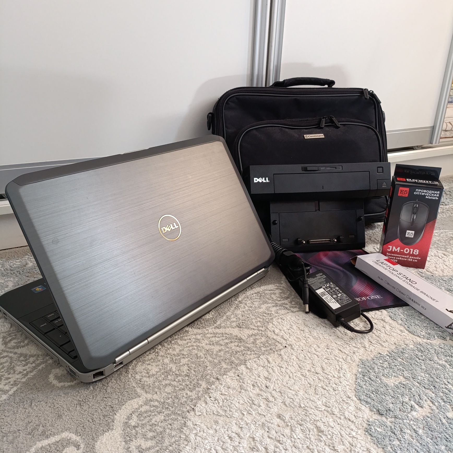 Dell Latitude Core i7/SSD-128GB/Шустрый и Быстрый/Мышка, Коврик,Сумка!