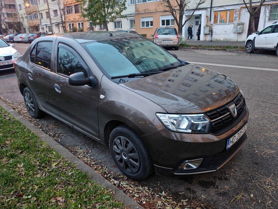 Vând Dacia Logan 1.0