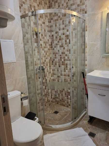Дава се под наем Двустаен апартамент в Бургас, Сарафово - 65 кв.м за 475 € - Снимка #3