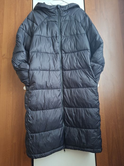 Дълго ватирано палто