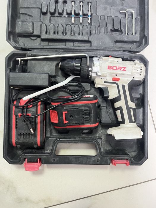 Шуруповерт Borz BR24001
