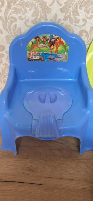 Горшок детский и 2 накладки на унитаз