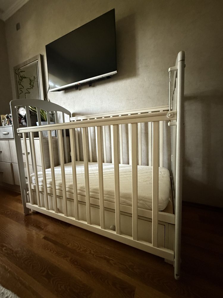 Кроватка 120*60 в хорошем состоянии