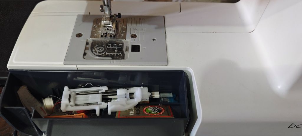 Bernette b37 yangi новый полный комплект лапки бонус иголки