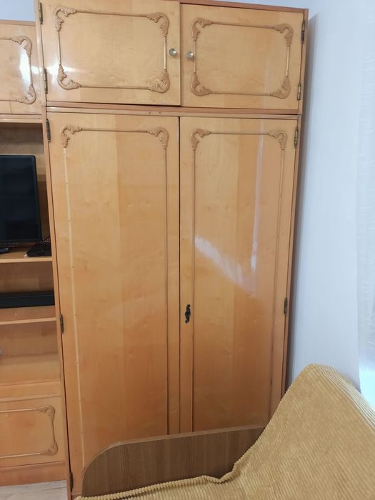 Vand dulap in stare buna