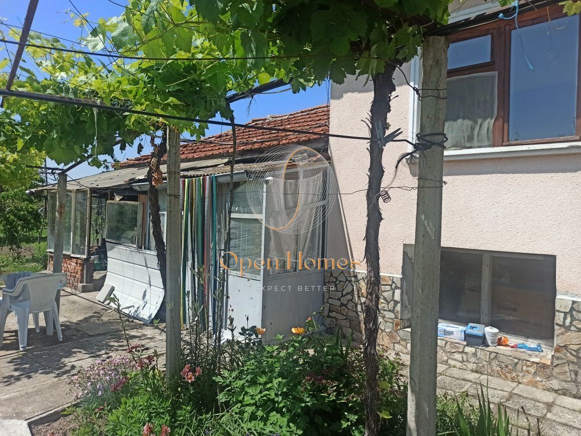 Продава се Къща в с. Пъдарско, Област Пловдив - 120 кв.м за 306 €/кв.м - Снимка #1